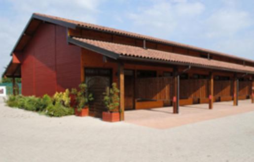 קסטלטו די ברנדוצו Motel 7 Laghi מראה חיצוני תמונה