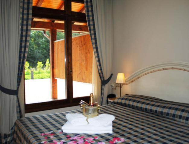 קסטלטו די ברנדוצו Motel 7 Laghi מראה חיצוני תמונה